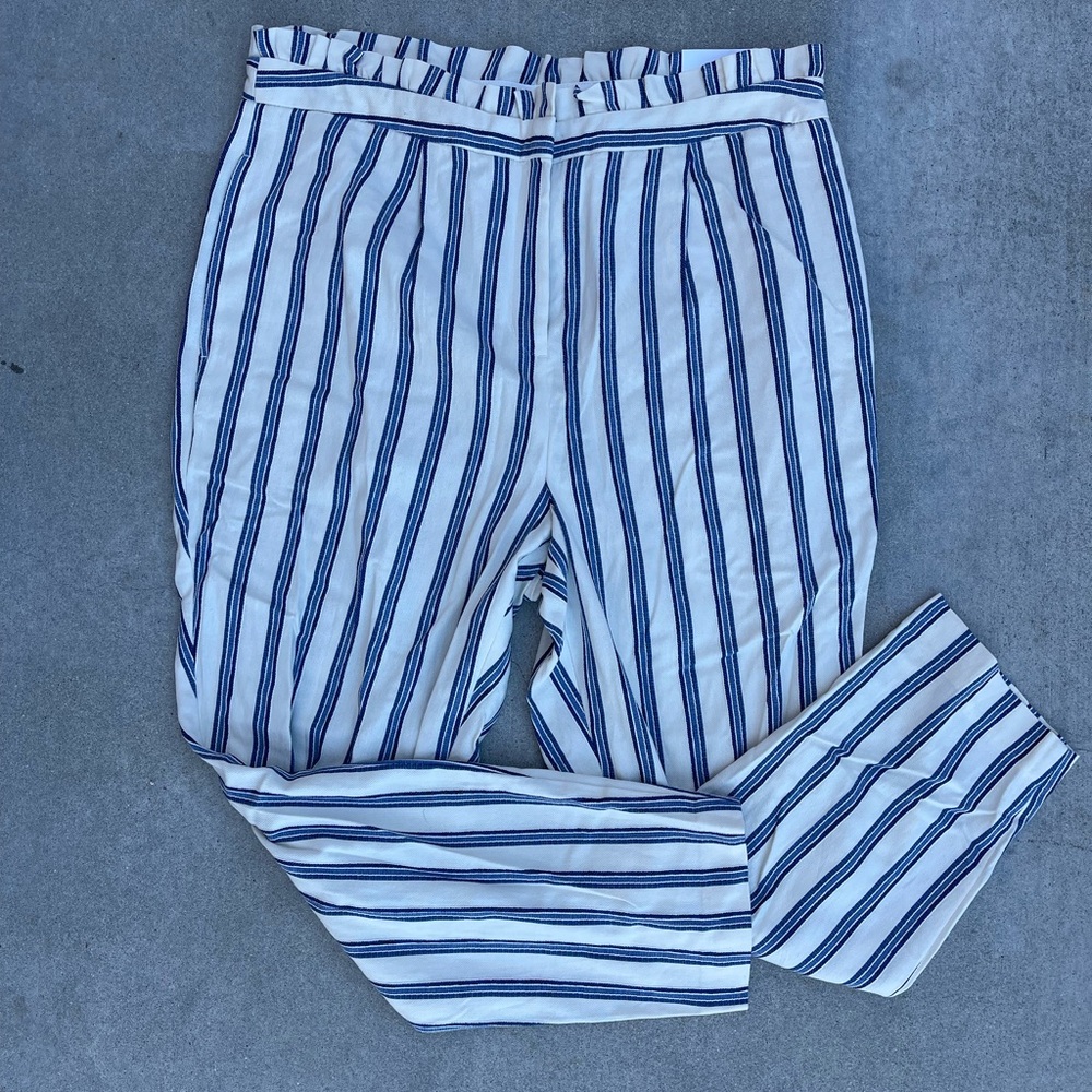NEW Express Paper Bag Waist Petite Pants (Size 12P)